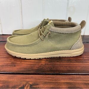 Hey Dude Wally Mid Salt N Stone Dusty Olive/Tan Men’s Size 11